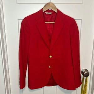Vintage red blazer with pockets. Has gold anchor buttons and pockets. Medium